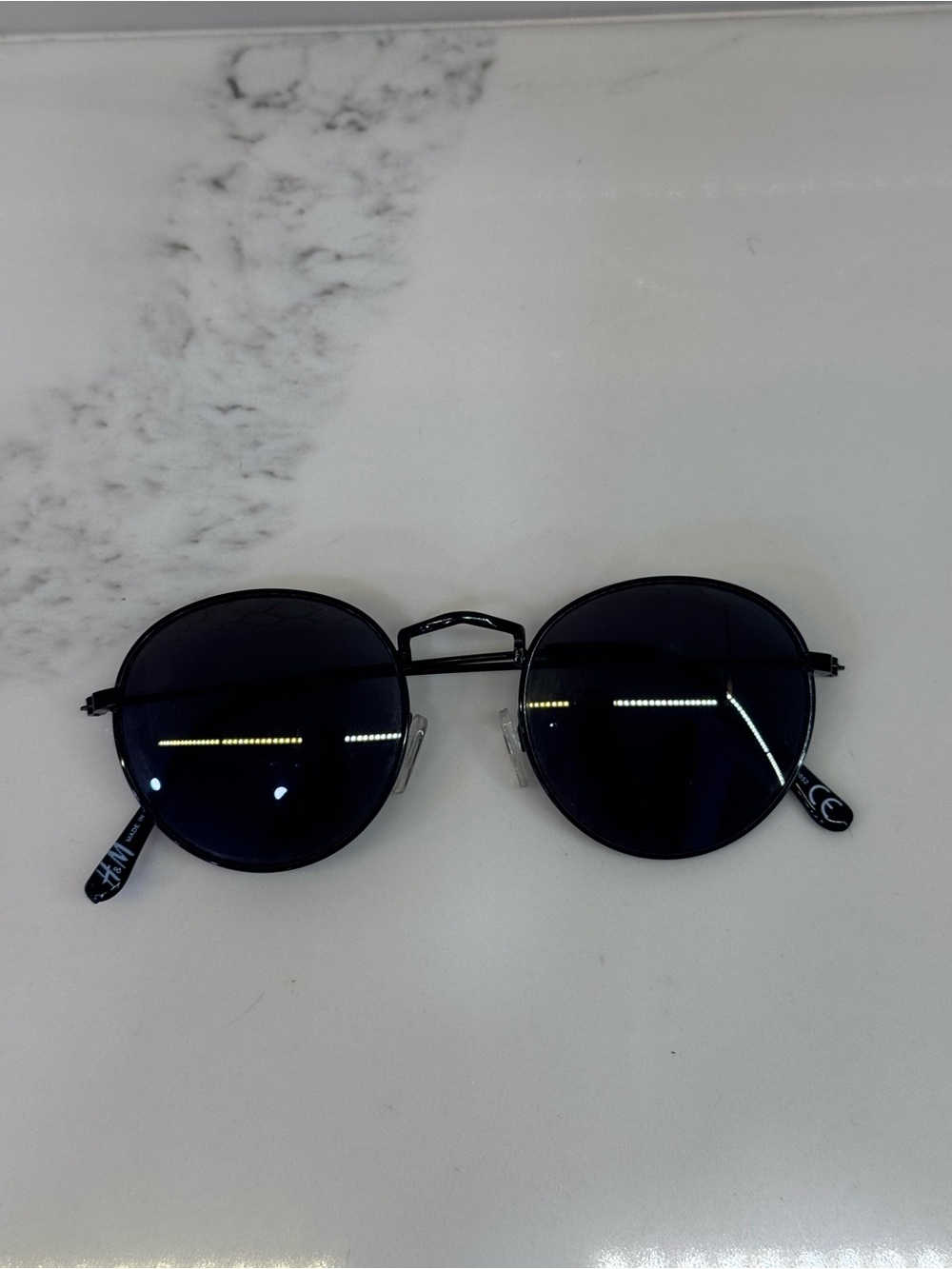 H&M Black Round Metal Frame Sunglasses